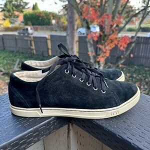 Ugg‎ Women’s Black Tomi Suede Lace Up Sneakers Trainers Size 11